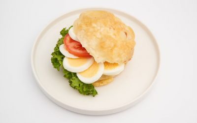 Käsebrötchen mit Ei Käsebrötchen mit Ei